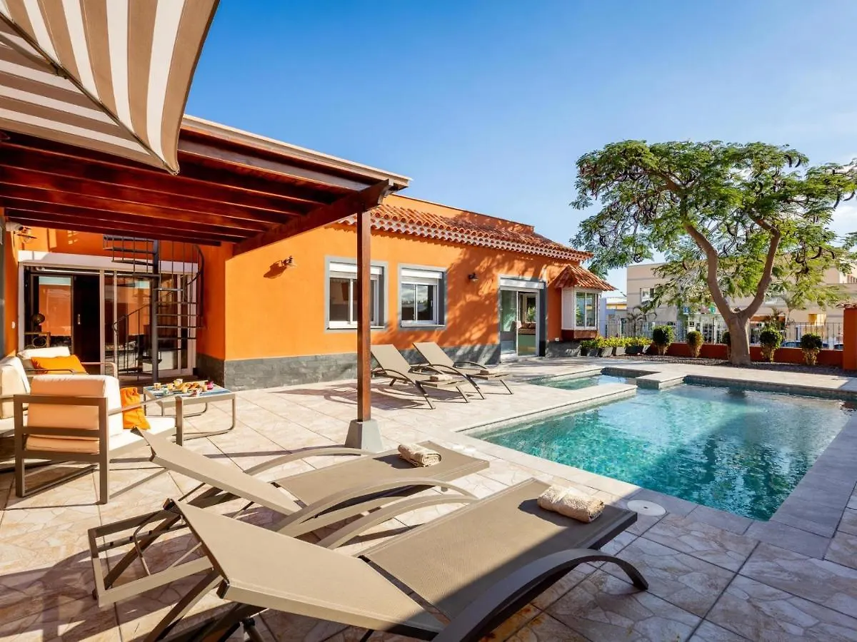 Elegant Villa Paola Private Heated Pool Costa Adeje  Costa Adeje (Tenerife)