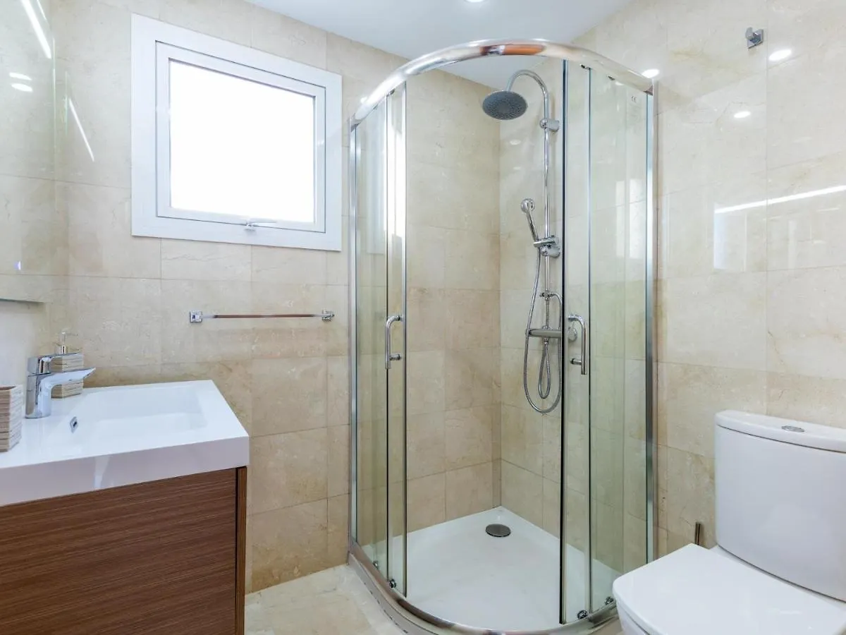 Elegant Villa Paola Private Heated Pool Costa Adeje  0*, Costa Adeje (Tenerife)